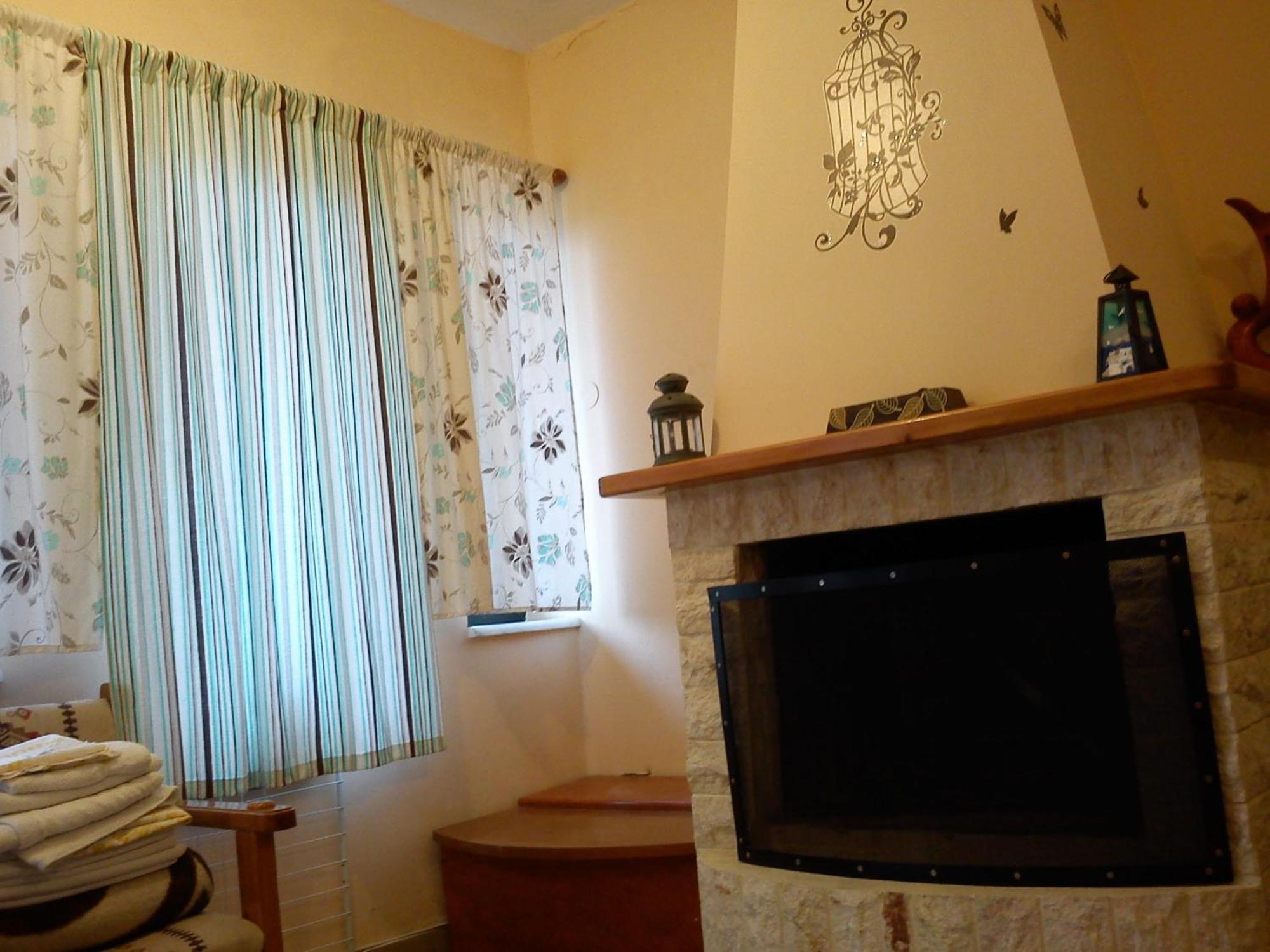Poros Town Mina Apartments מראה חיצוני תמונה