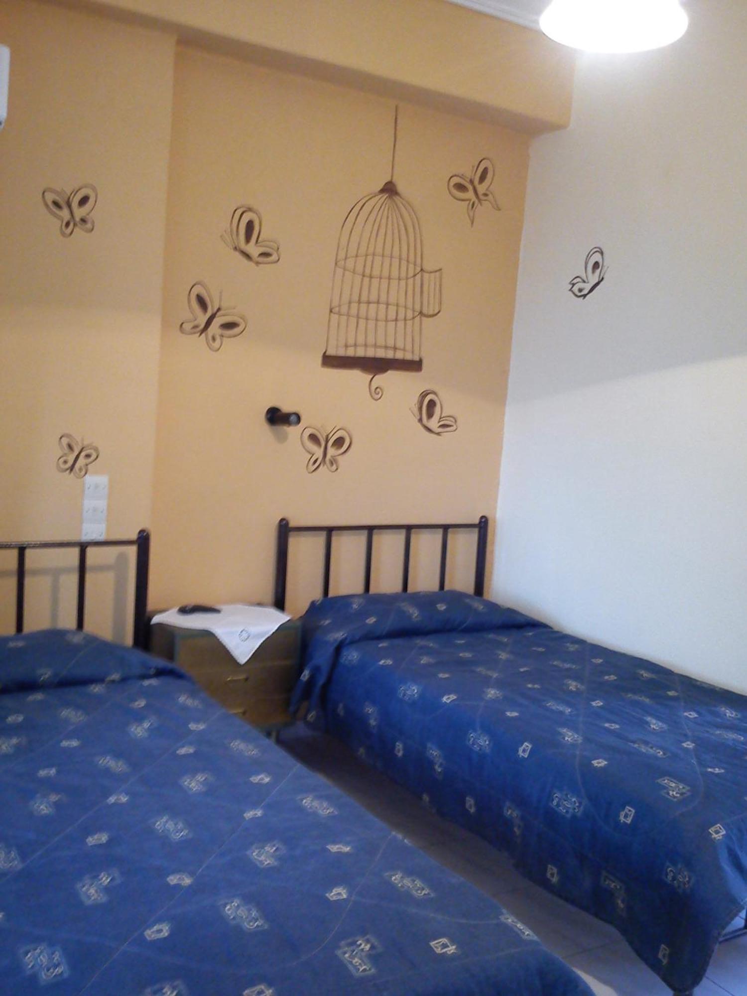 Poros Town Mina Apartments מראה חיצוני תמונה